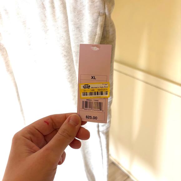 Wild Fable NWT Women's Light Gray High Rise Sweat Pants Size XL - Picture 2 of 8